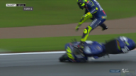 MotoGP: FOTO. L'high side di Valentino Rossi sul bagnato a Valencia