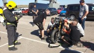 MotoE: Paura nei box a Valencia: De Puniet cade rompendo la batteria