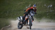 Moto - News: KTM 790 Adventure R Rally: sentirsi globe trotter