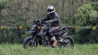 Moto - News: KTM al lavoro sulla 790 SMC, ecco le foto-spia