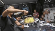 MotoGP: A Silverstone 'Master of Hospitality' porta Prosecco Doc nel team Sky