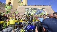 MotoGP: TUTTE LE FOTO. Il trionfo di Rossi fra le vie di Tavullia