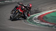 Moto - News: Ducati Streetfighter V4, svelata la naked più attesa: 208 cv e 178 kg