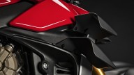 Moto - News: Ducati Streetfighter V4, svelata la naked più attesa: 208 cv e 178 kg