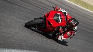 Moto - News: Nuova Ducati Panigale V2: la sportiva a misura d'uomo