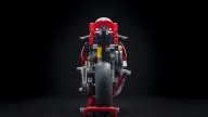 Moto - News: Ducati Panigale V4 R e Lego Technic: costruisci la passione Rossa 