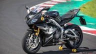 Moto - Test: Prova Video Triumph Daytona 765 Moto2, a Misano con Loris Capirossi 