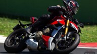 Moto - Test: Ducati Streetfighter V4s: anima da Joker, rabbia da Fight Club