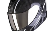 Moto - News: Scorpion EXO 1400 Carbon Air: il casco gran turismo mascherato racing