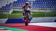 Moto - News: Aprilia Tuono V4 X, hypernaked da 221 CV per 166 kg