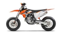 Moto - News: KTM, presentata la nuova 450 SMR 2021