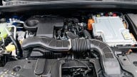 Auto - News: Renault Captur E-Tech Plug-In Hybrid ora ha la spina - caratteristiche e foto