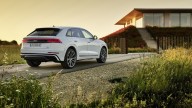 Auto - News: Audi Q8 TFSI e quattro: il SUV ammiraglio offre 462 CV ed è plug-in