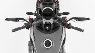 Moto - News: Triumph Trident 660: 3 cilindri, a meno di 8.000 euro - caratteristiche e foto