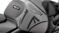 Moto - News: Triumph Trident 660: 3 cilindri, a meno di 8.000 euro - caratteristiche e foto