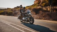 Moto - News: BMW R 18 Classic, la maxi-custom diventa turistica