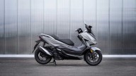 Moto - News: Honda Forza 125 e 350, la gamma scooter si rinnova