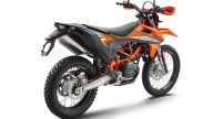 Moto - News: KTM: ecco le 690 Enduro R e 690 SMC R 2021. Caratteristiche e foto