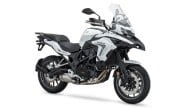 Moto - News: Benelli TRK 502 e TRK 502 X MY2021: caratteristiche e foto della più venduta 
