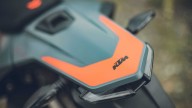 Moto - News: KTM 690 Enduro R e 690 SMC R, le supermono diventano tech