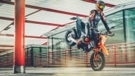 Moto - News: KTM 690 Enduro R e 690 SMC R, le supermono diventano tech