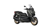 Moto - Scooter: Yamaha: per TMAX 560 2021 ed XMAX 2021 arrivano l'Euro 5 e nuovi colori 