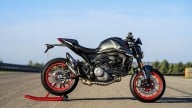 Moto - News: Ducati Monster 2021: addio traliccio! 18 kg in meno e 111 cv - foto e caratteristiche