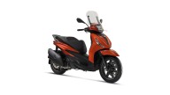 Moto - News: Piaggio Beverly 300 e 400, tutto nuovo con due motori e due versioni