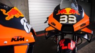 MotoGP: Prime foto per Binder e Oliveira da compagni nel team ufficiale KTM