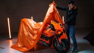 MotoGP: Ecco la KTM Tech3 di Danilo Petrucci: è Orange Power!
