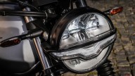 Moto - Test: Prova Moto Guzzi V7 my 2021, foto, caratteristiche, pregi e difetti