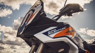 Moto - News: KTM 1290 Super Adventure R my2021: caratteristiche foto e video dell'on-off austriaca