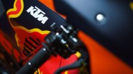 MotoGP: FOTO - Ecco la KTM 2021: stessi colori ma obiettivi più grandi