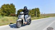 Moto - Test: Video prova nuovo Piaggio Beverly 300 e 400 HPE 2021: carisma e versatilità