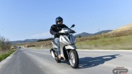 Moto - Test: Video prova nuovo Piaggio Beverly 300 e 400 HPE 2021: carisma e versatilità