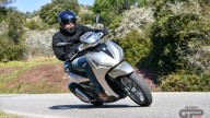 Moto - Test: Video prova nuovo Piaggio Beverly 300 e 400 HPE 2021: carisma e versatilità