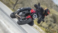 Moto - Test: Prova video Ducati Monster 2021: come va il mostro senza il telaio a traliccio