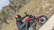 Moto - Test: Prova video Ducati Monster 2021: come va il mostro senza il telaio a traliccio