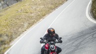 Moto - Test: Prova video Ducati Monster 2021: come va il mostro senza il telaio a traliccio