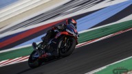 Moto - Test: PROVA Aprilia RSV4 2021: non esistono limiti, neanche per te