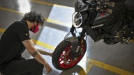 Moto - News: Ducati Monster 2021: al via la produzione della naked italiana