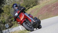 Moto - Test: Nuovi Piaggio Beverly 300 HPE e 400 HPE 2021 - TEST