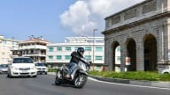 Moto - Test: Nuovi Piaggio Beverly 300 HPE e 400 HPE 2021 - TEST