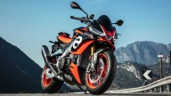 Moto - News: Aprilia Tuono V4 2021: nuove foto e prezzi ufficiali