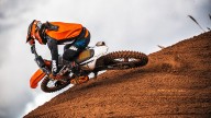 Moto - News: KTM SX 2022: la nuova gamma motocross Ready to Race