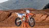 Moto - News: KTM SX 2022: la nuova gamma motocross Ready to Race