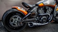 Moto - News: Indian Scout Bobber Hundred e Scout Red Wings, due special opposte