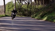 Moto - Test: Triumph Street Triple R 2021 | Perché comprarla... E perché no