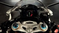 Moto - News: Triumph Speed Triple 1200 RR: la roadster con il vestito racing