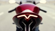 Moto - News: Triumph Speed Triple 1200 RR: la roadster con il vestito racing